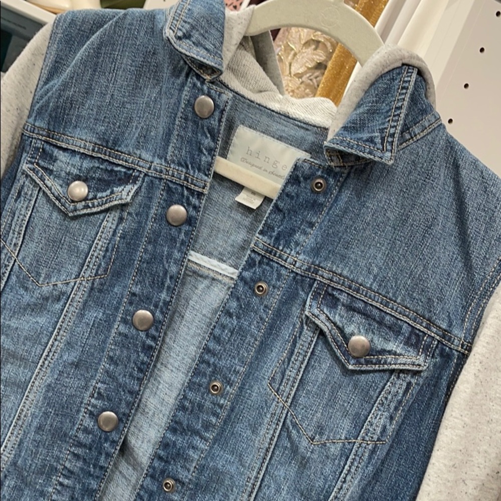 Jean jacket - Picture 2 of 2